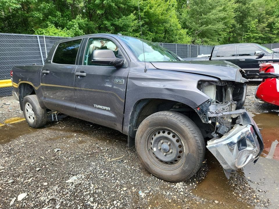 2019 TOYOTA TUNDRA SR5 4