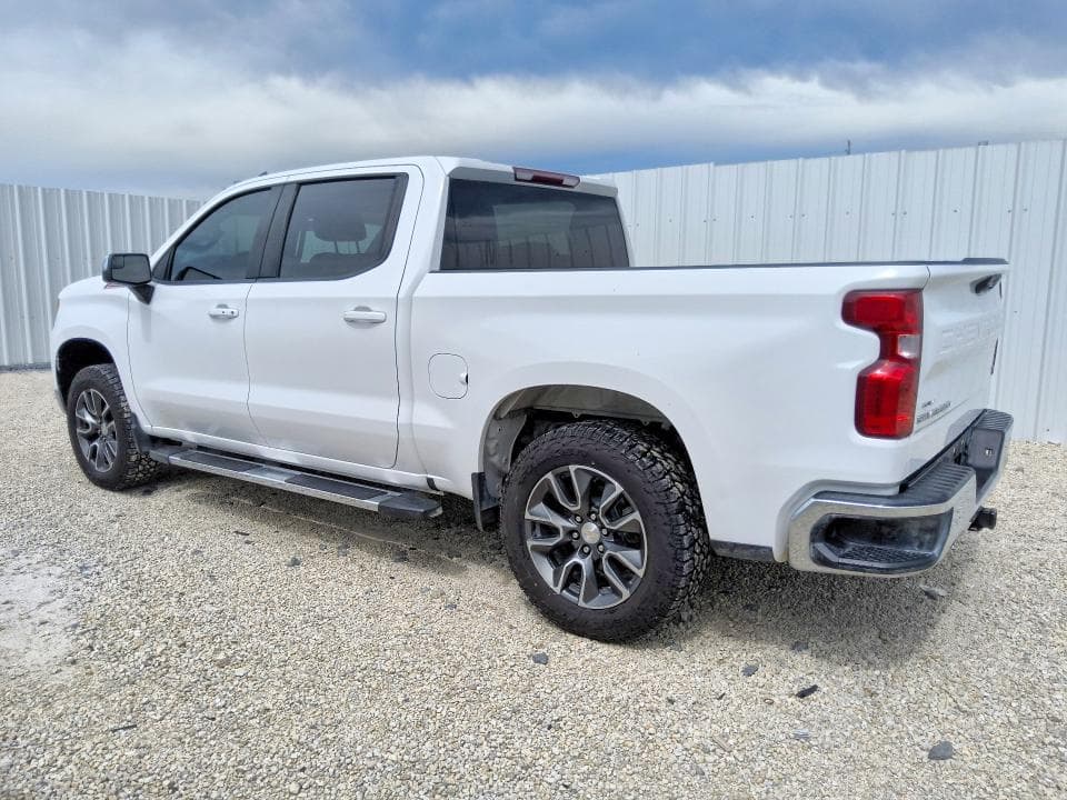 2023 CHEVROLET SILVERADO K1500 LT 2