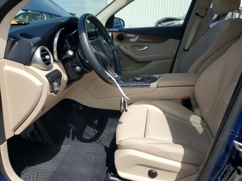 2018 MERCEDES-BENZ GLC 300 7