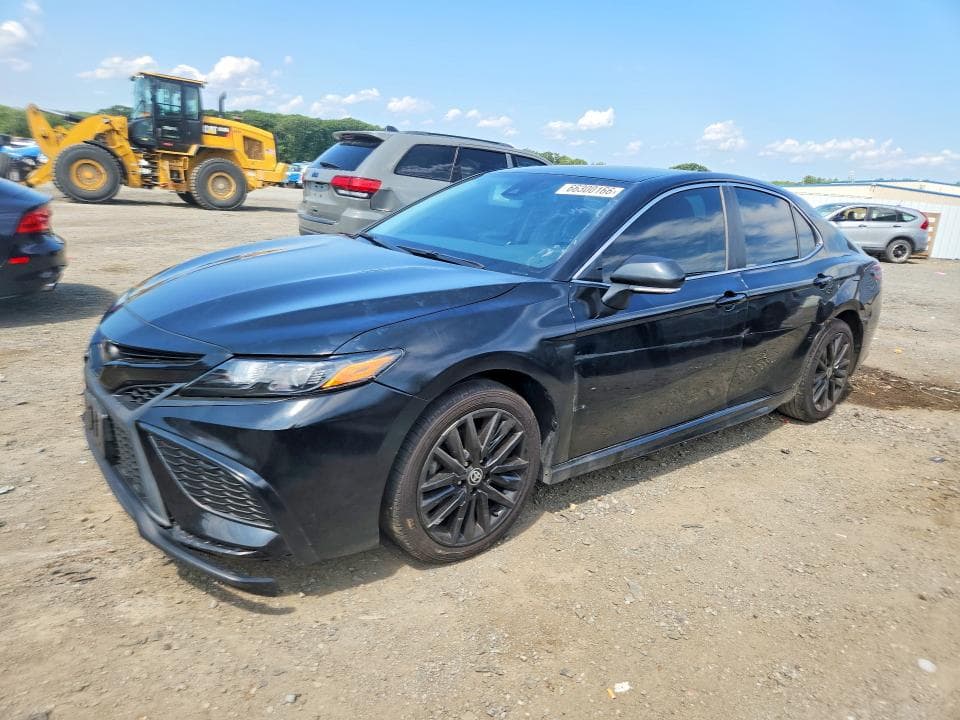 2022 TOYOTA CAMRY SE - 1