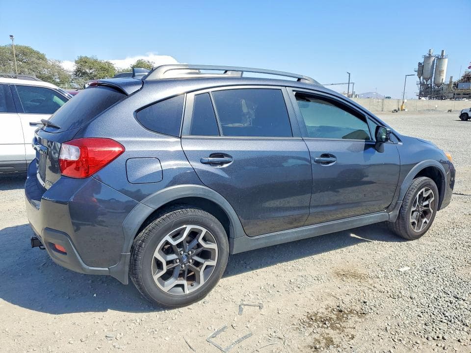 2017 SUBARU CROSSTREK LIMITED 3