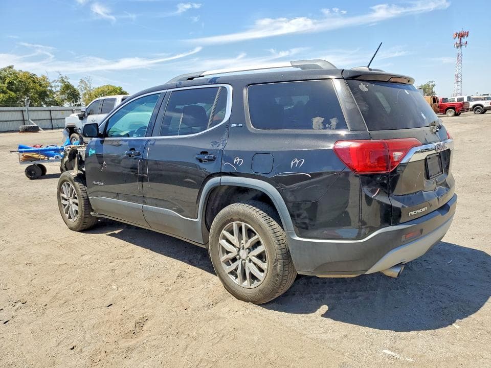 2017 GMC ACADIA SLE 2