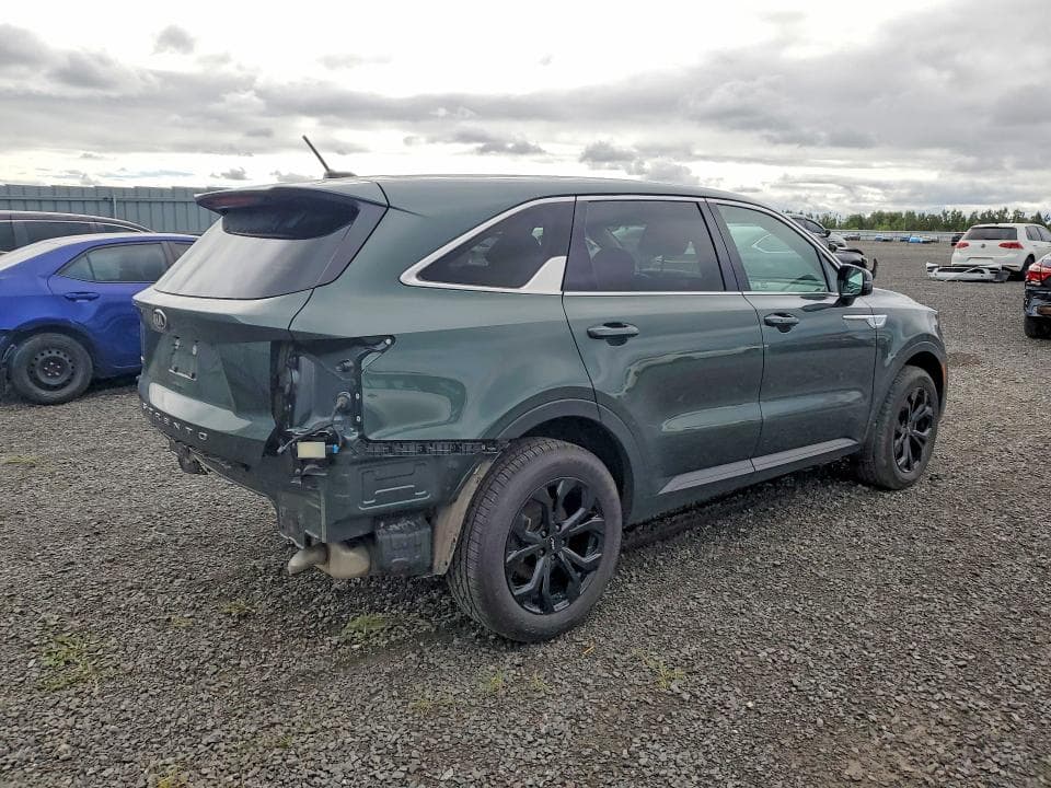 2021 KIA SORENTO LX 3