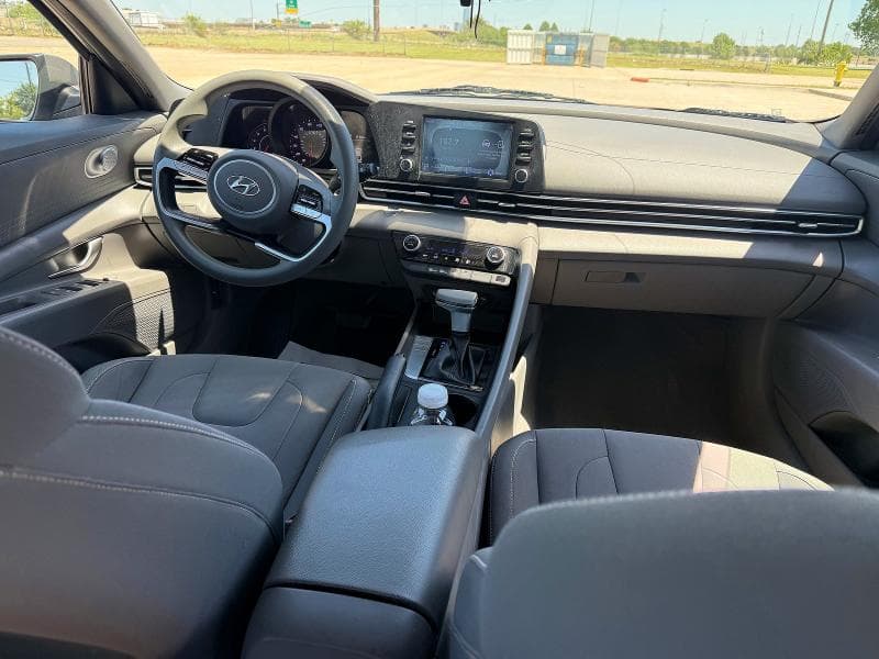 2021 HYUNDAI ELANTRA SEL 9