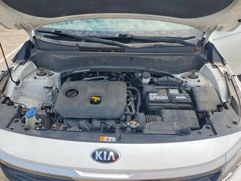 2021 KIA SELTOS S 12