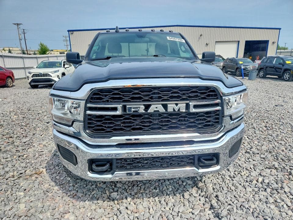 2022 RAM 2500 TRADESMAN 5