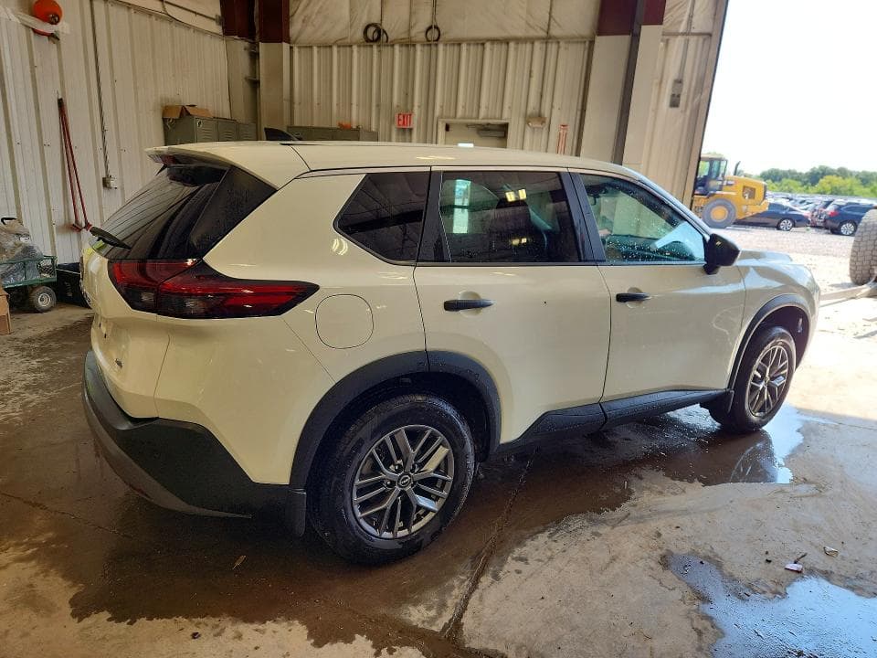 2023 NISSAN ROGUE S 3