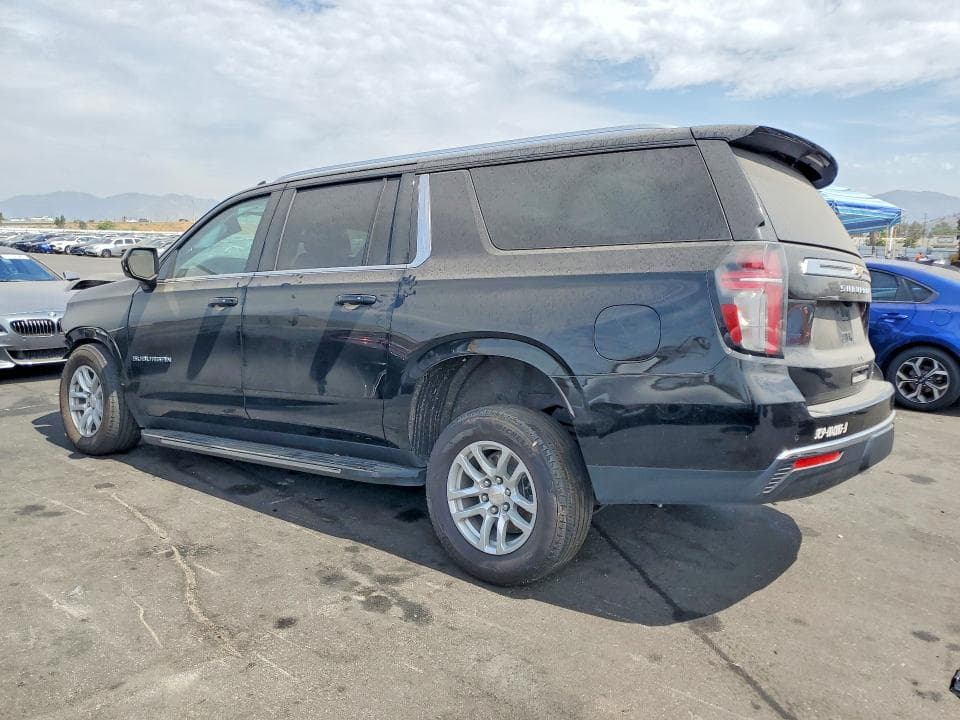 2024 CHEVROLET SUBURBAN C1500 LT 2