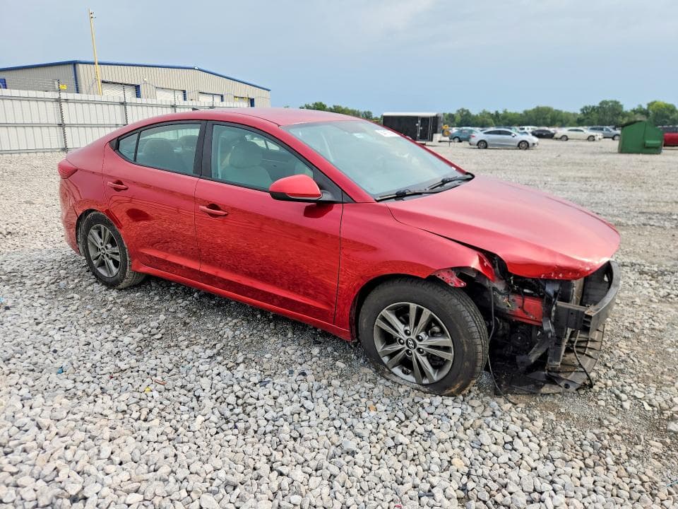 2017 HYUNDAI ELANTRA SE 4