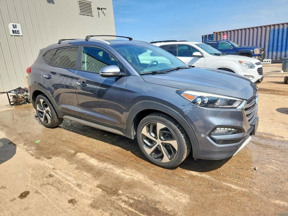 2017 HYUNDAI TUCSON LIMITED 4