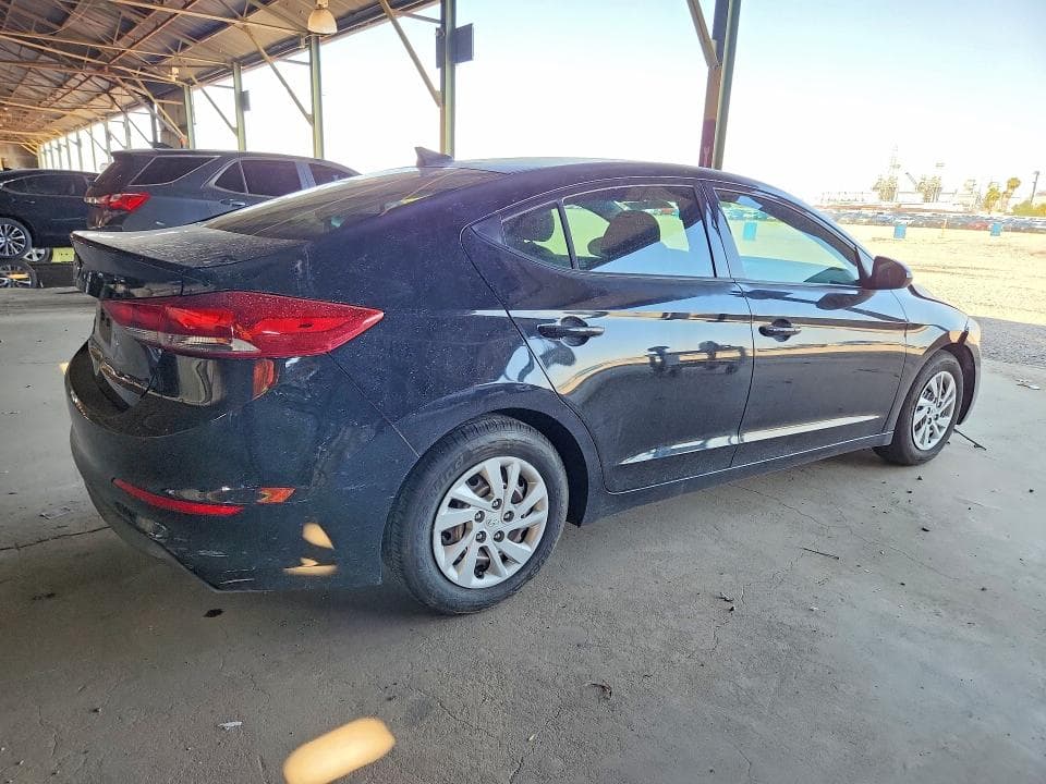 2017 HYUNDAI ELANTRA SE 3