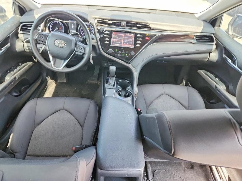 2020 TOYOTA CAMRY LE 8