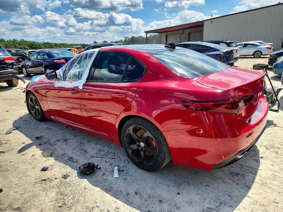 2017 ALFA ROMEO GIULIA 2
