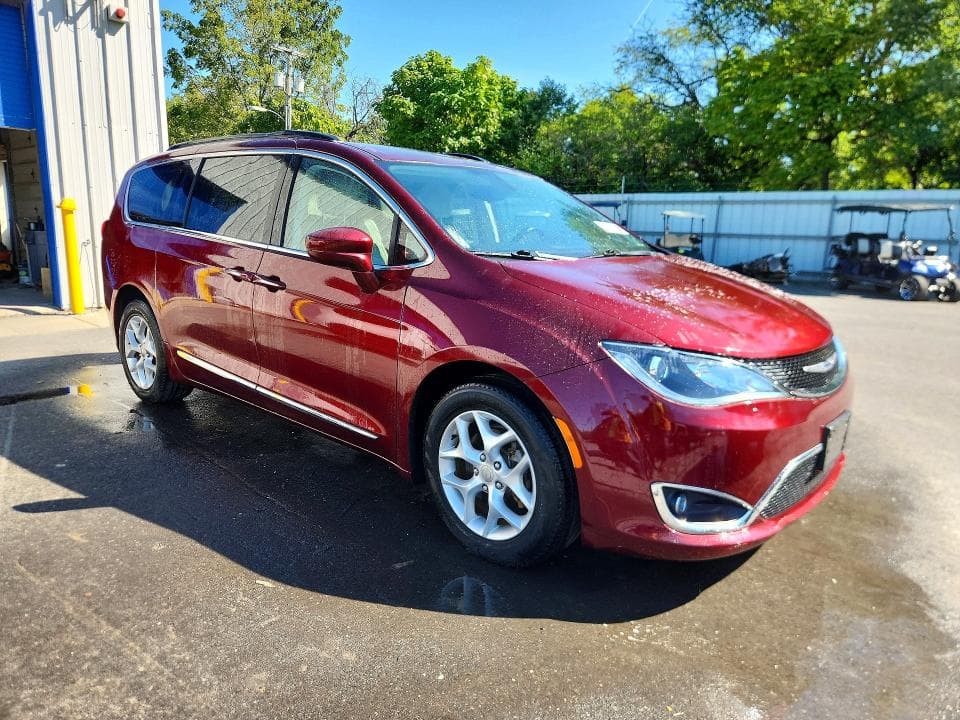 2017 CHRYSLER PACIFICA TOURING L 4