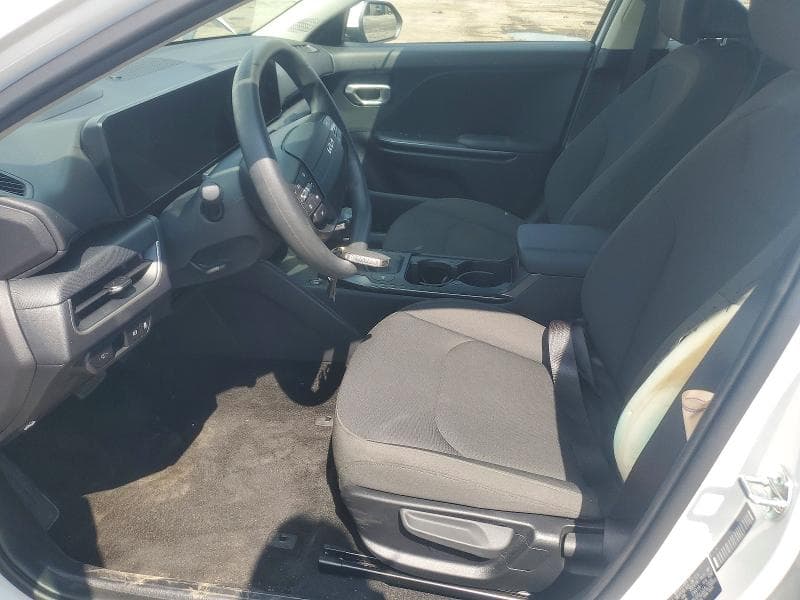 2026 KIA K4 LXS 7