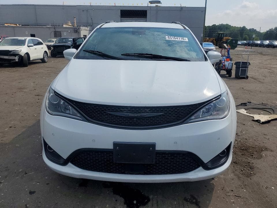 2020 CHRYSLER PACIFICA TOURING L 5