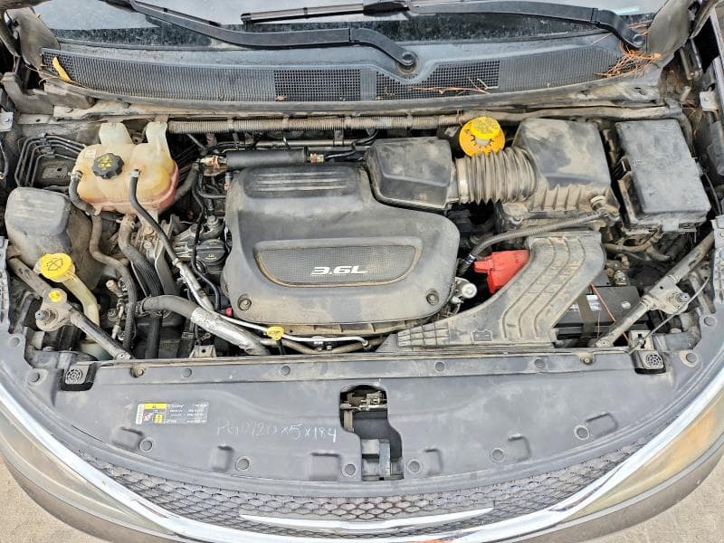 2017 CHRYSLER PACIFICA TOURING L 12