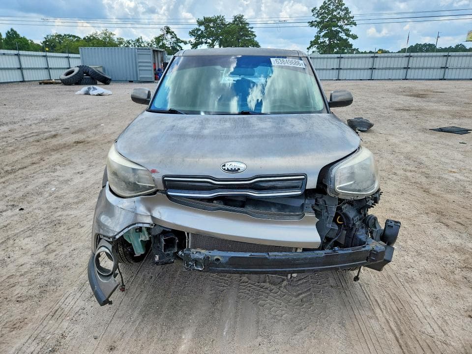 2018 KIA SOUL + 5