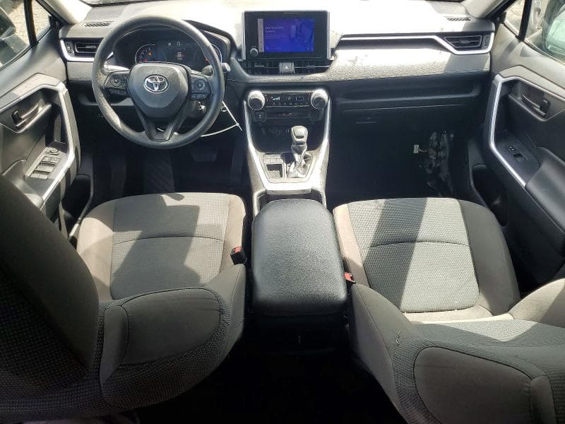 2023 TOYOTA RAV4 LE 8