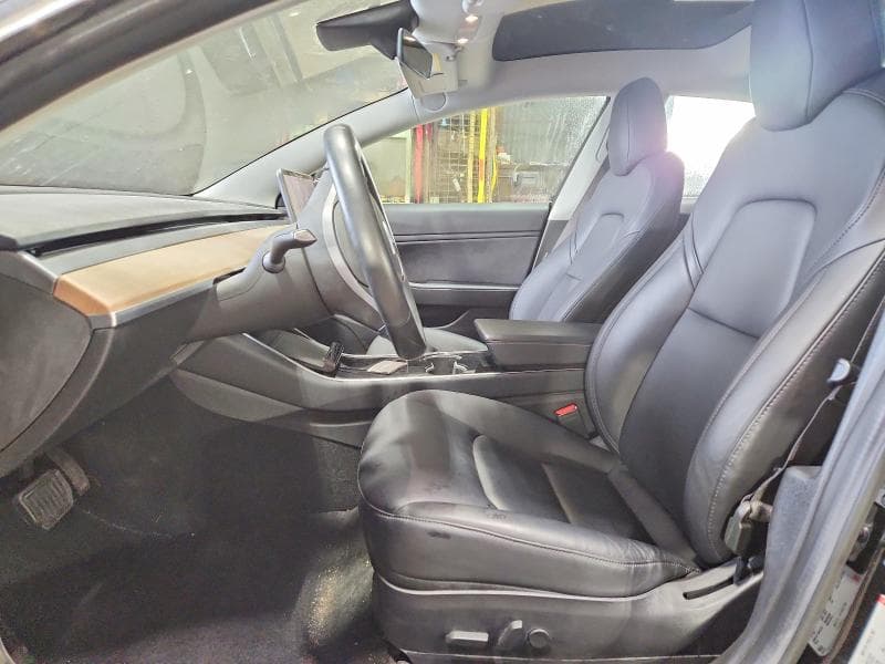 2018 TESLA MODEL 3 7