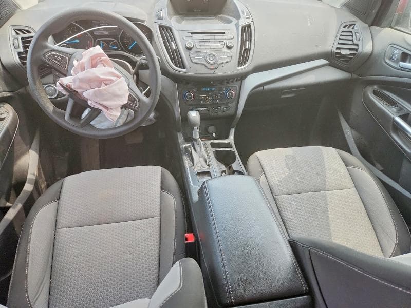 2017 FORD ESCAPE SE 8