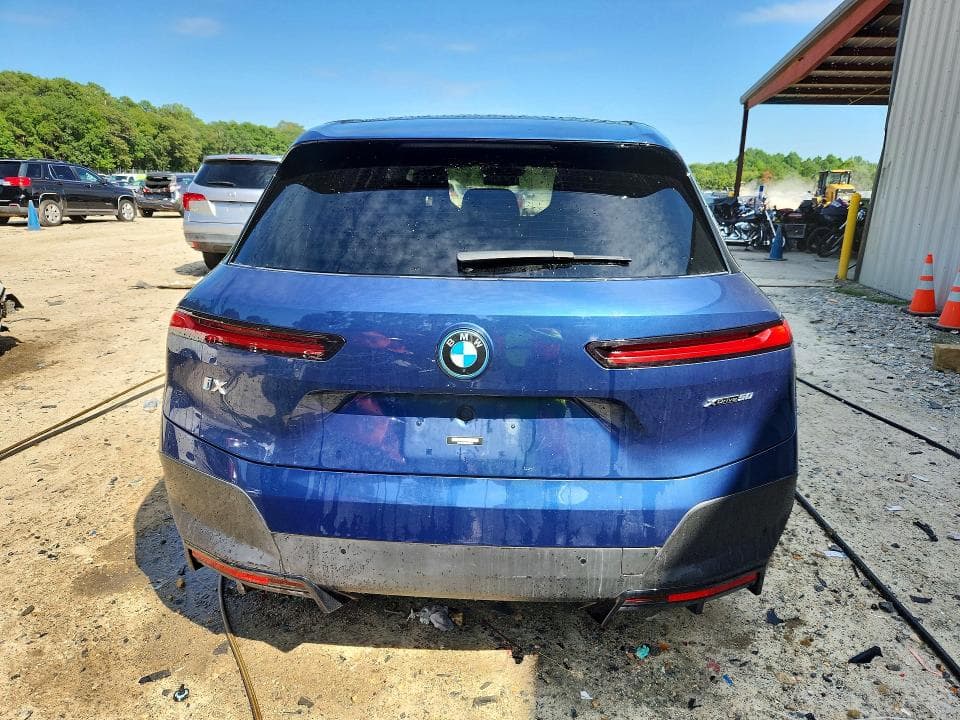 2022 BMW IX XDRIVE50 6