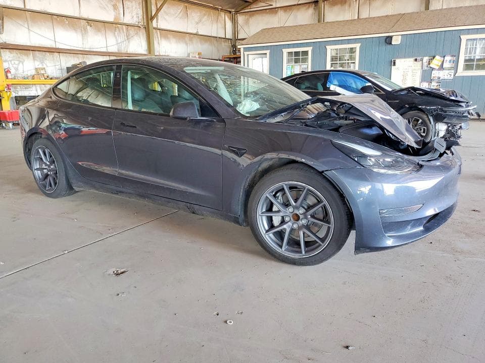 2023 TESLA MODEL 3 4