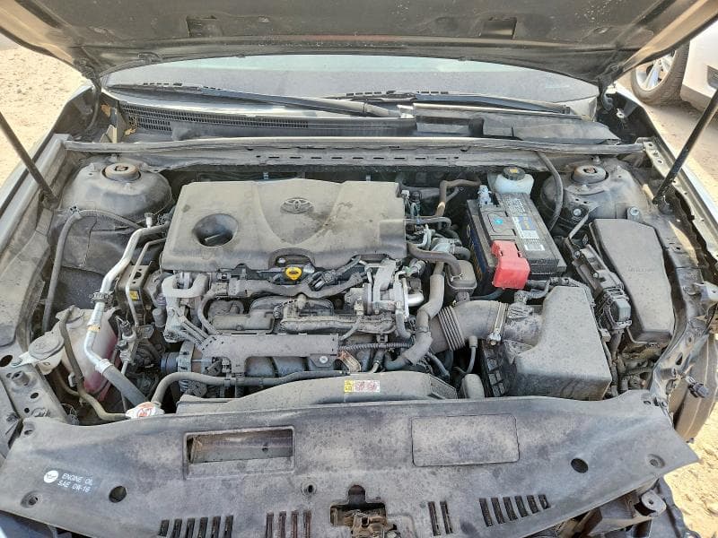 2018 TOYOTA CAMRY LE 11