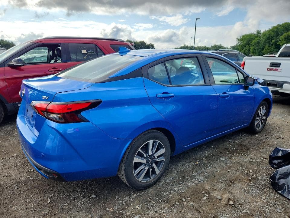2021 NISSAN VERSA SV 3