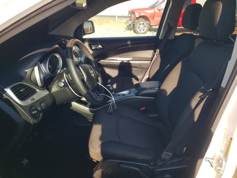 2019 DODGE JOURNEY SE 7