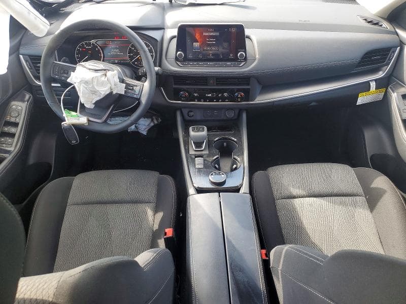 2026 NISSAN ROGUE SV 8