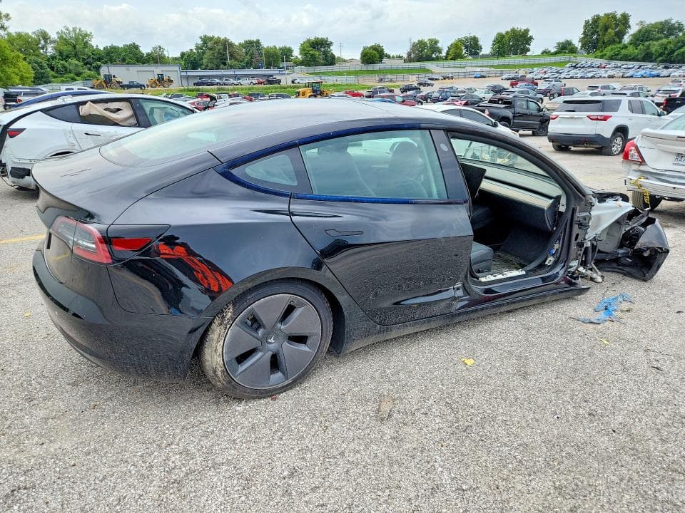 2023 TESLA MODEL 3 3