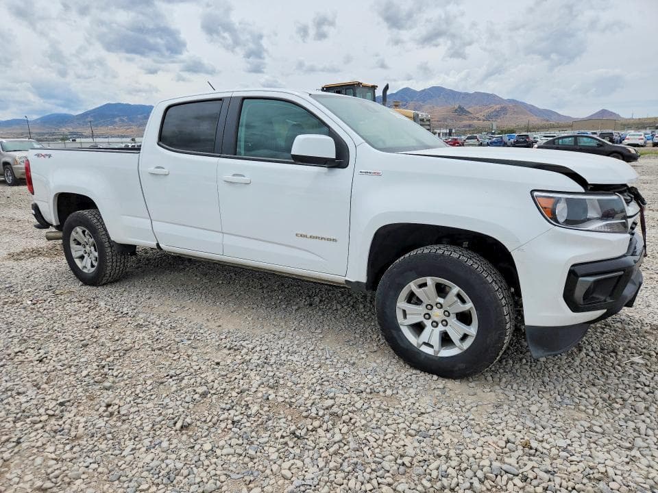 2021 CHEVROLET COLORADO LT 4