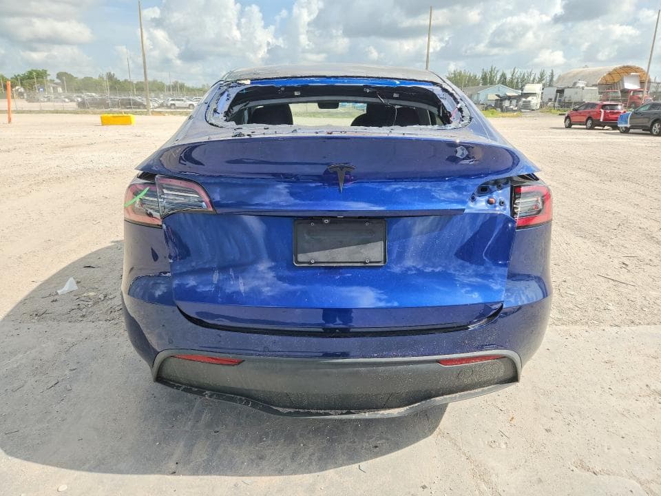 2020 TESLA MODEL Y 6
