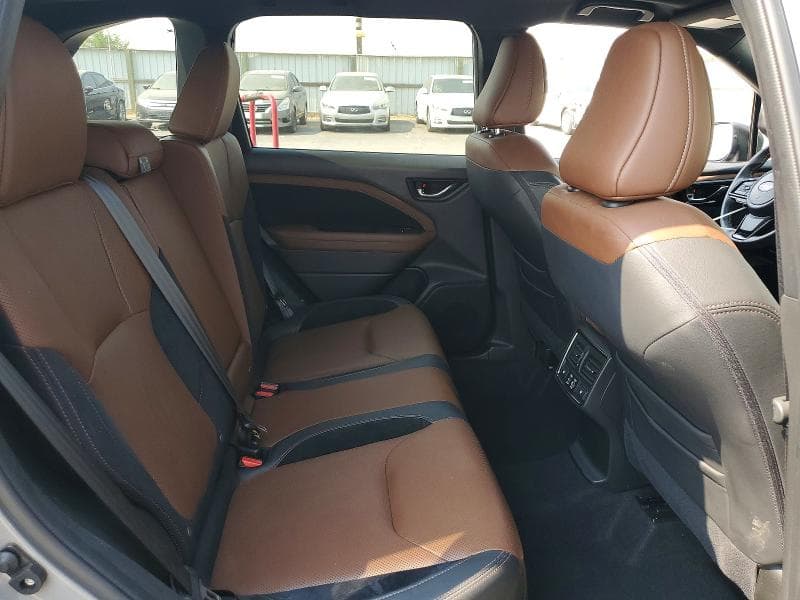 2025 SUBARU FORESTER TOURING 11