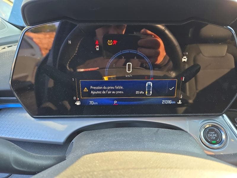2025 CHEVROLET TRAX 1LT 9