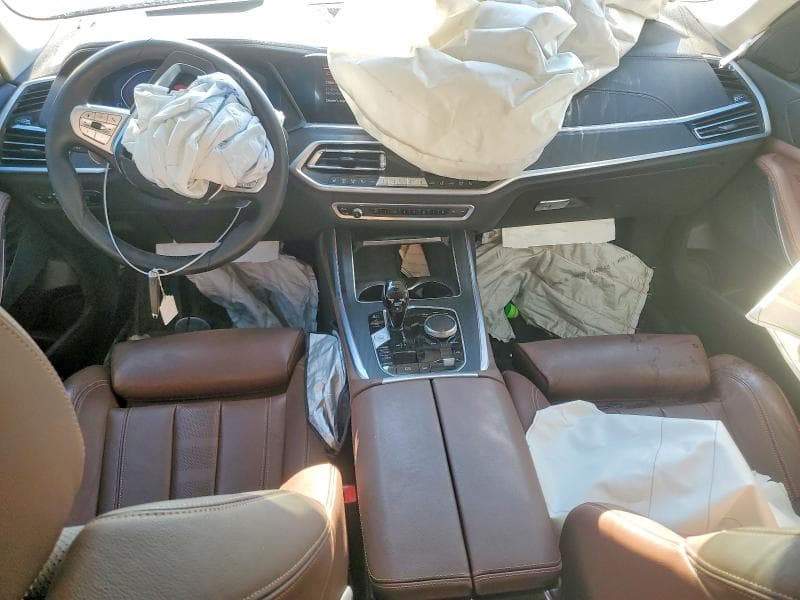 2022 BMW X7 XDRIVE40I 8