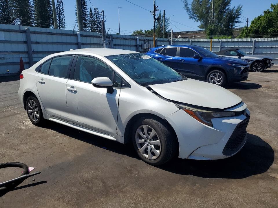 2020 TOYOTA COROLLA LE 4
