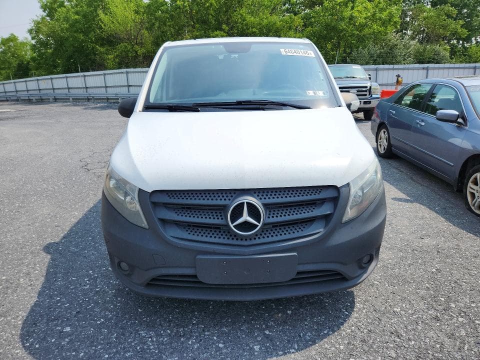 2022 MERCEDES-BENZ METRIS 5