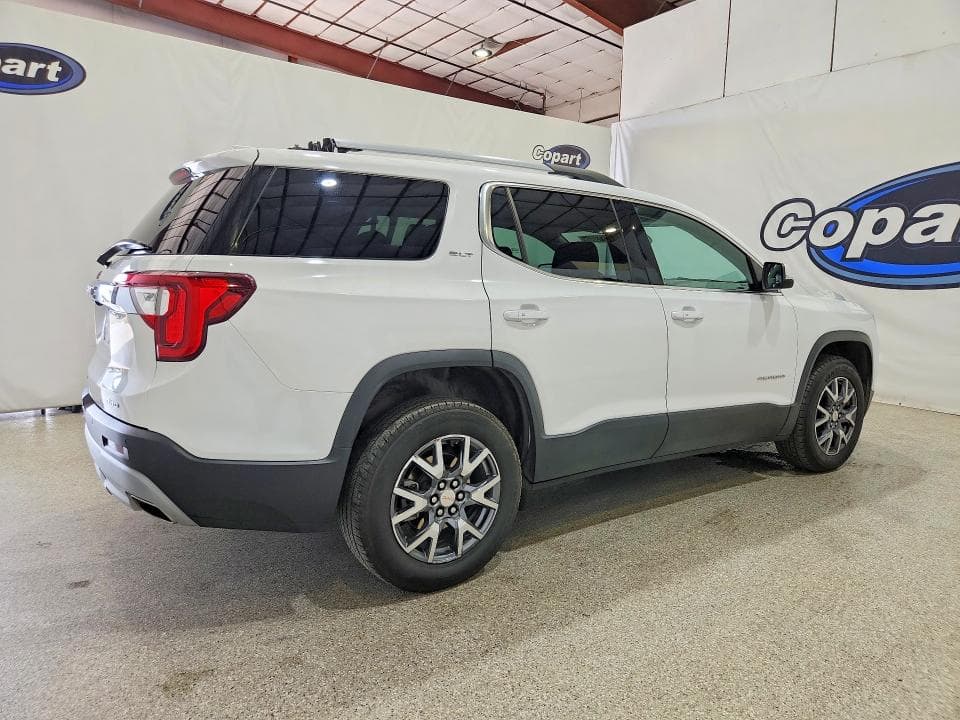 2023 GMC ACADIA SLT 3