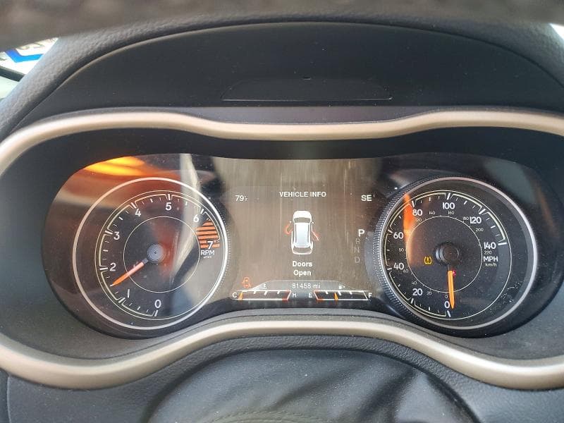 2017 JEEP CHEROKEE LIMITED 9