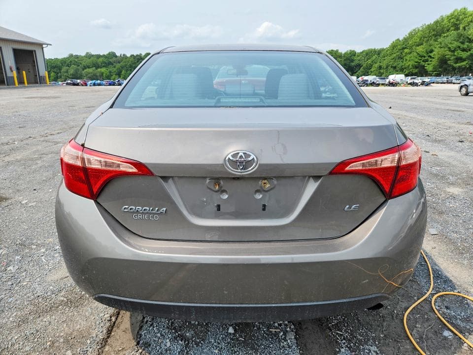 2017 TOYOTA COROLLA LE 6