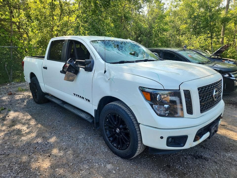 2018 NISSAN TITAN SV 4