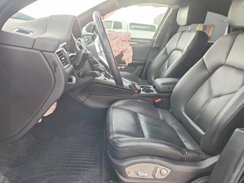 2017 PORSCHE MACAN 7