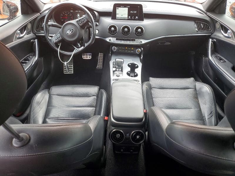 2020 KIA STINGER GT2 8