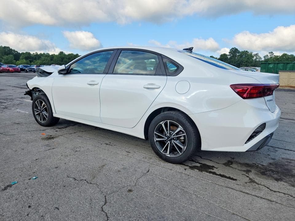 2024 KIA FORTE LXS 2