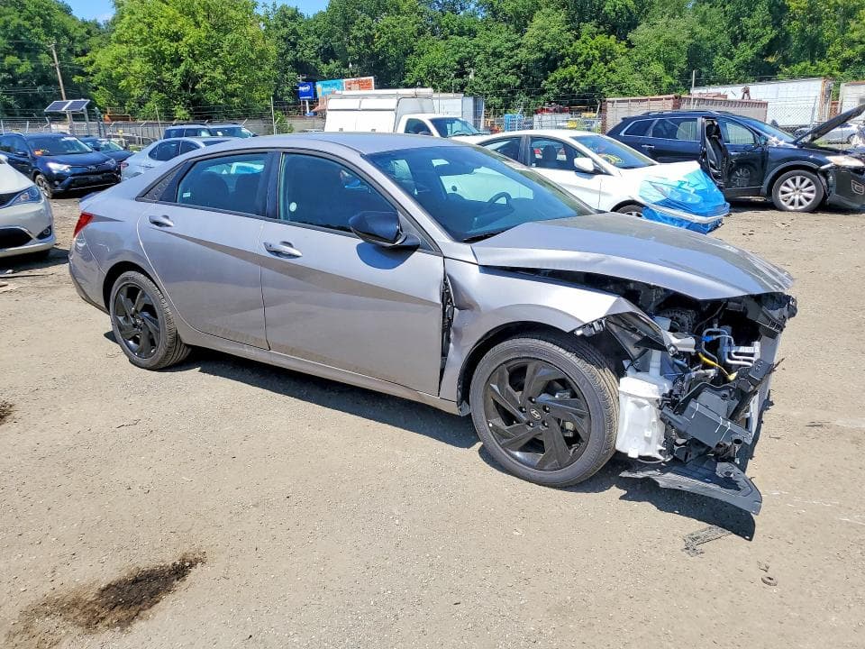 2026 HYUNDAI ELANTRA SEL SPORT 4