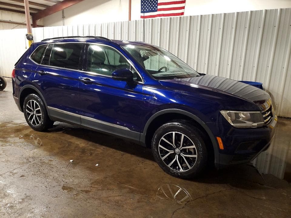 2021 VOLKSWAGEN TIGUAN SE 4