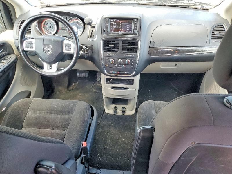 2019 DODGE GRAND CARAVAN SE 8