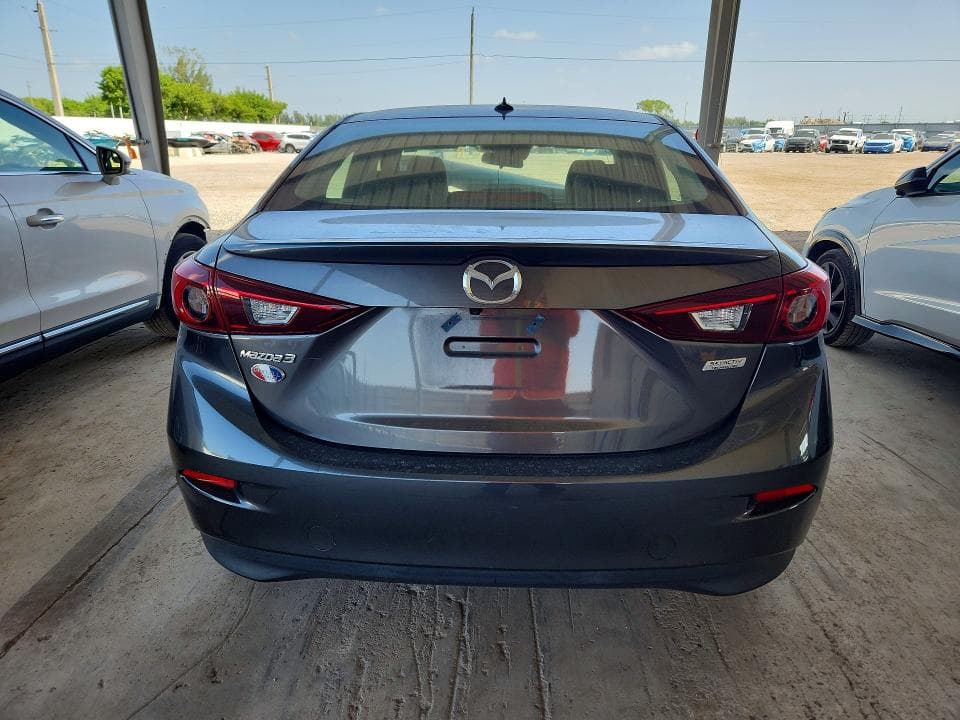 2017 MAZDA 3 TOURING 6